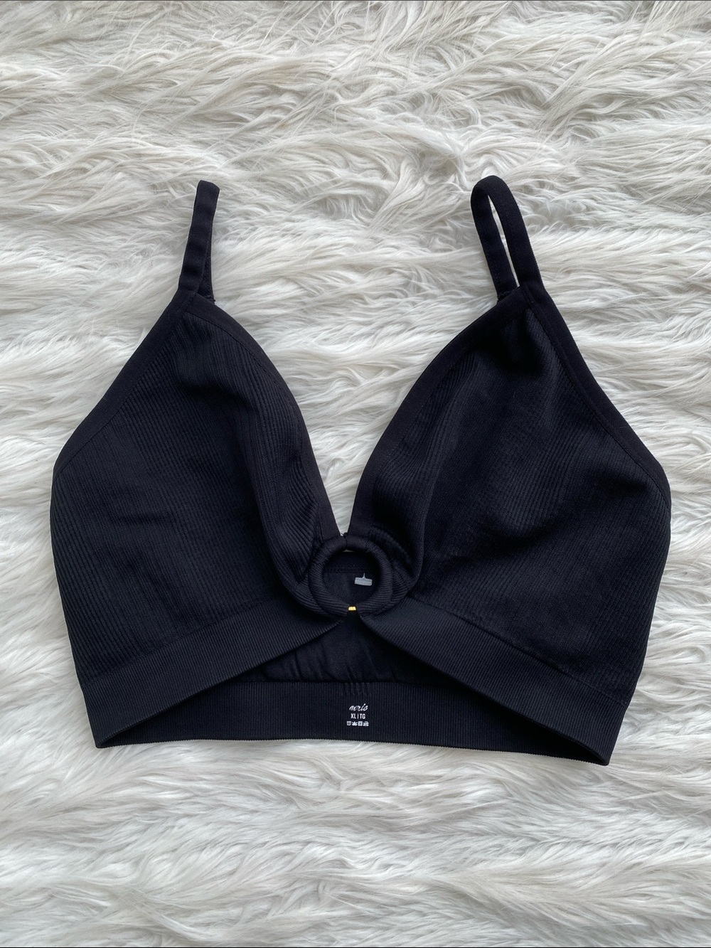 aerie | Black Seamless Ribbed Ring-Front Plunge Bralette